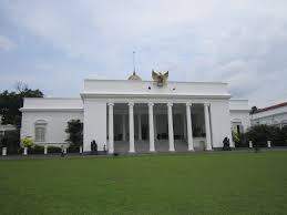 Sejarah brunei darussalam salah satu negara terkaya yang menjadi pusat perkembangan islam dan kerajaan tertua muslim di wilayah asia tenggara. 6 Istana Negara Di Indonesia Yang Harus Kamu Ketahui