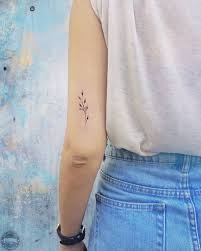 Tattoo Back Tattoo English Short Sentence Tattoo Spinal Tattoo Tattoo Quotes Meaningful Tattoo Creative Tattoo Neck Tattoo Tiny Tattoos For Girls Tattoos