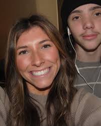 Jesse Lloyd 的Instagram video • Aug 13, 2022 at 5:32 AM