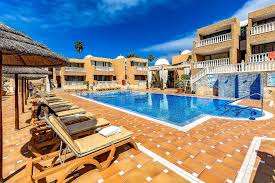 Martini iv come un'opzione dove godere della cena dista circa 50 metri. Ferienwohnung Parque De Las Americas Spanien Playa De Las Americas Booking Com