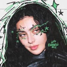 Mia Swift (@miaahhh)