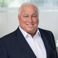 Mike James (@mikejames7)