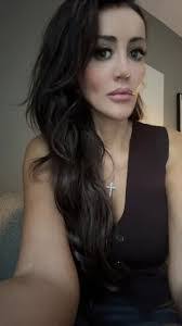 Michelle Auge's Instagram, Twitter & Facebook