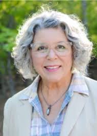 Vickie Holt's Instagram, Twitter & Facebook