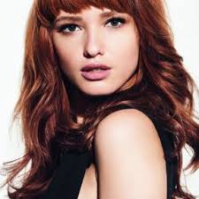 Carré long, coupe wavy droite ou effilée, chaque coiffure doit être adaptée à votre matière de cheveux et à votre forme de visage. Modeles De Coiffure Coiffure Femme Mi Long