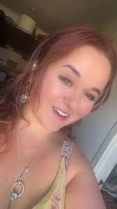 Diane Mackie's Instagram, Twitter & Facebook