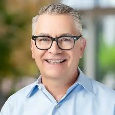 Our Leadership and Advisory Board — InsideTrack