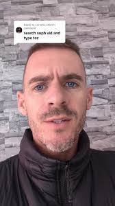 Anna Kash's Instagram, Twitter & Facebook