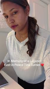 Mika Kleinschmidt Singing Tina Turner