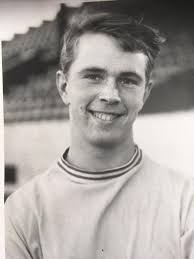 Photo of Johnnies in 1986 outside Myer building