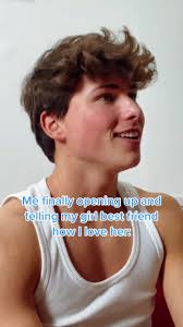 Waiting for all the “this is why girls and guys can’t be friends” comments