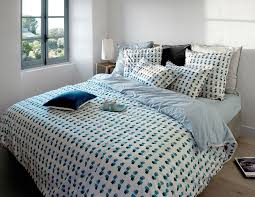 Différentes catégories ont été créées afin d'aménager et de décorer votre intérieur à. Epingle Sur Shades Of Blue