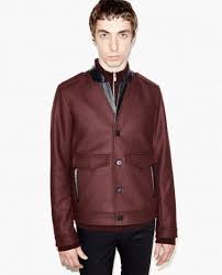 Consultez en ligne notre sélection de vêtements en cuir (perfecto, blousons, jupes, pantalons, etc.) et articles de maroquinerie (gants. Blouson Militaire Col Officier Cuir D Agneau The Kooples Homme Leather Jacket Blouson Fashion