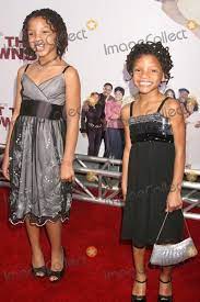 A single mother living in inner city chicago, brenda has been struggling for years to make ends meet and keep her three kids off the street.but when she's laid off with no warning. Photos And Pictures Chloe Bailey And Guest At The Premiere Of Tyler Perry S Meet The Browns Cinerama Dome Hollywood Ca 03 13 08