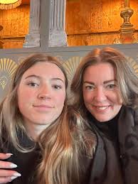 Danielle Amos için profil