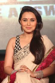 Rani Mukerji Smile Photo Wallpaper, HD Indian Celebrities 4K Wallpapers,  Images and Background - Wallpapers Den