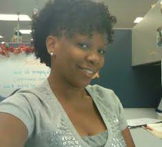 First post to the group. Embracing my natural hair gracefully. Thankful  Thursday to you all🙏🏾