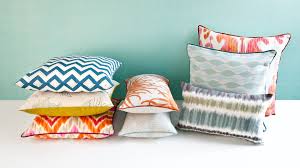 Coussin dehoussable pois multicolores 60 x 60 cm. Coussin Deco 60x60 58 Remise Www Muminlerotomotiv Com Tr
