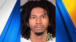 Officers intercept robbery in progress in North Portland