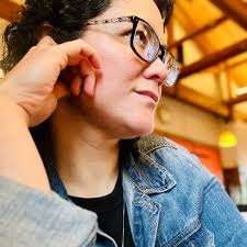 Você não consegue dormir a noite? Você sofre de insônia? Você anda  cansado/a estressado/a?? Recebo muitas mensagens de leitoras querendo dicas  de calmante para dormir😴mas eu não costumo dar dicas de remédios❌