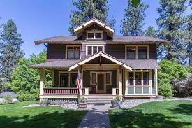 Lincoln Heights Home For Sale Carriage Style Garage Doors Old House Dreams Craftsman