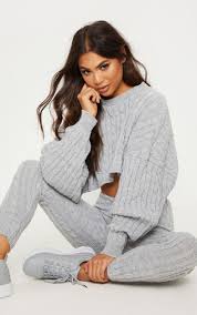 When i think of spring i immediately think of weekend brunching! Grey Cable Knit Crop Jumper Legging Set Outfits With Leggings Fashion Grey Cable Knit