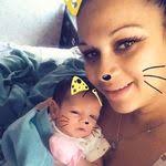 Dania Quezada's Instagram, Twitter & Facebook