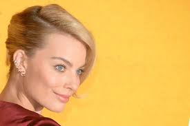 The Wolf of Wall Street': Margot Robbie Considered This Scene Worse Than  Sharon Stone's 'Basic Instinct' Shot