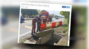 Teluk intan (formerly known as teluk anson) is a town in perak, malaysia. Pencarian Lelaki Jatuh Longkang Diteruskan Sehingga Teluk Intan