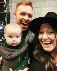 My face still hurts from smiling so much the last 5 days 😁 Between arctic  surfing, camping in a winter storm, and all things van life…let's just say  our relationship with @wearekingingit