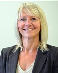 calling 111 to arrange district nurse visit