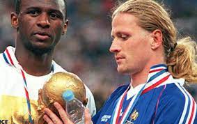 An object is born of existing materials, the latter breathing life into the former. Emmanuel Petit Players Men Arsenal Com