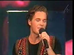 Jag har identifierat mig med dem, men alltid varit för ung, säger han. Peter Joback Aladin Video Dailymotion