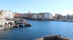 It opened on 4 september 2001, at a cost of 335 billion yen. Tips Hacks Tokyo Disneyland And Tokyo Disneysea Tokyo Zebra