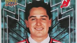 Aamjiwnaang First Nation hockey player among 8 Canadian Indigenous stars  celebrated in trading cards