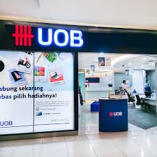 United overseas bank limited (uob), established in 1935 by datuk wee kheng chiang, is the third largest bank in singapore in terms of total assets. Bank Uob Central Park Mall Jakarta