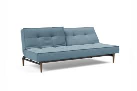 Our design team has developed a new collection with a love for innovative, durable and sustainable designs that create a positive difference. Innovation Schlafsofa Splitback Lebensart Design Mobelhaus Berlin