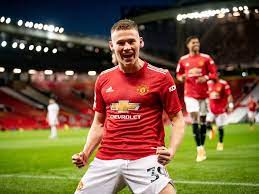 Join the discussion or compare with others! Ole Gunnar Solskjaer Provides Scott Mctominay And Luke Shaw Injury Updates Aktuelle Boulevard Nachrichten Und Fotogalerien Zu Stars Sternchen