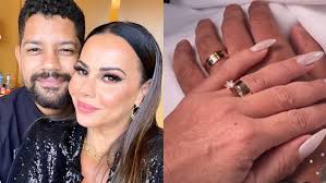 Veja o perfil de guilherme militaoguilherme militao no linkedin, a maior comunidade profissional do mundo. Viviane Araujo E Guilherme Militao Se Casam E Exibem Aliancas 4pop