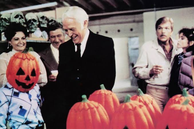 Halloween III: Season of the Witch' Is An '80s Horror Classic Hiding In  Plain Sight | Decider