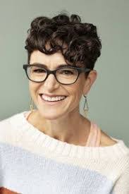 Carey Pearce's Instagram, Twitter & Facebook