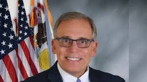 Mark Bayless's Instagram, Twitter & Facebook