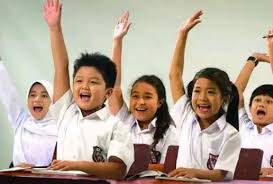Ternyata dengan menjaga lingkungan sekolah sangatlah bermanfaat untuk kita semua. Trik Guru Agar Siswa Aktif Di Kelas Bersemangat Dan Belajar Jadi Menyenangkan Ruangdiary Com