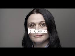 Eva Rem's Instagram, Twitter & Facebook