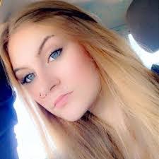 Kristie Hare's Instagram, Twitter & Facebook