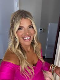 Women wanted for before and after makeovers