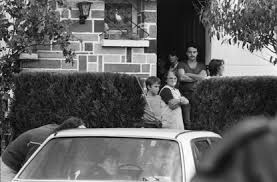 32 ans après la mort du garçonnet, l'enquête rebondit. Ce Soir La Making Of