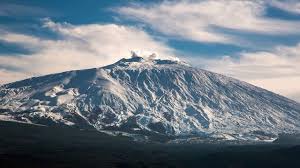 Go to the busses circle, at place 6 there is. Zeitraffer Video Sizilien Zeitraffer Des Etna Atna 1608 Sizilien