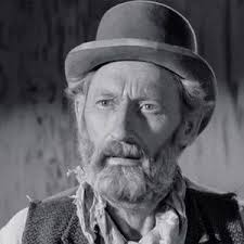 Arthur Hunnicutt- as Sandy Bowen