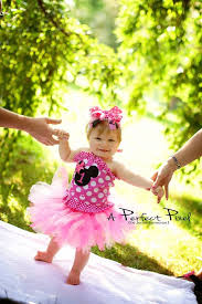 1st Birthday Outdoor Birthday Photoshoot Ideas For Adults 1 Year Old Photography Baby Girl Outdoor Mini Mouse A Perfect Pixel Www Aperfectpixelphotography Com W Baby Photoshoot Baby Girl Photos Girl Photo Shoots